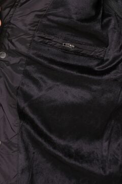 5615 Siyah Kolu Çıkmalı Su İticili Rüzgar Geçirmez Mont