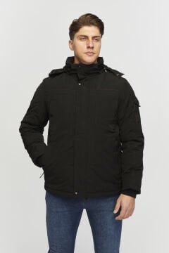 5656 Siyah Su İticili Rüzgar Geçirmez Mont