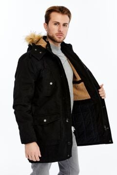 5613 Siyah Su İticili Rüzgar Geçirmez Parka Mont